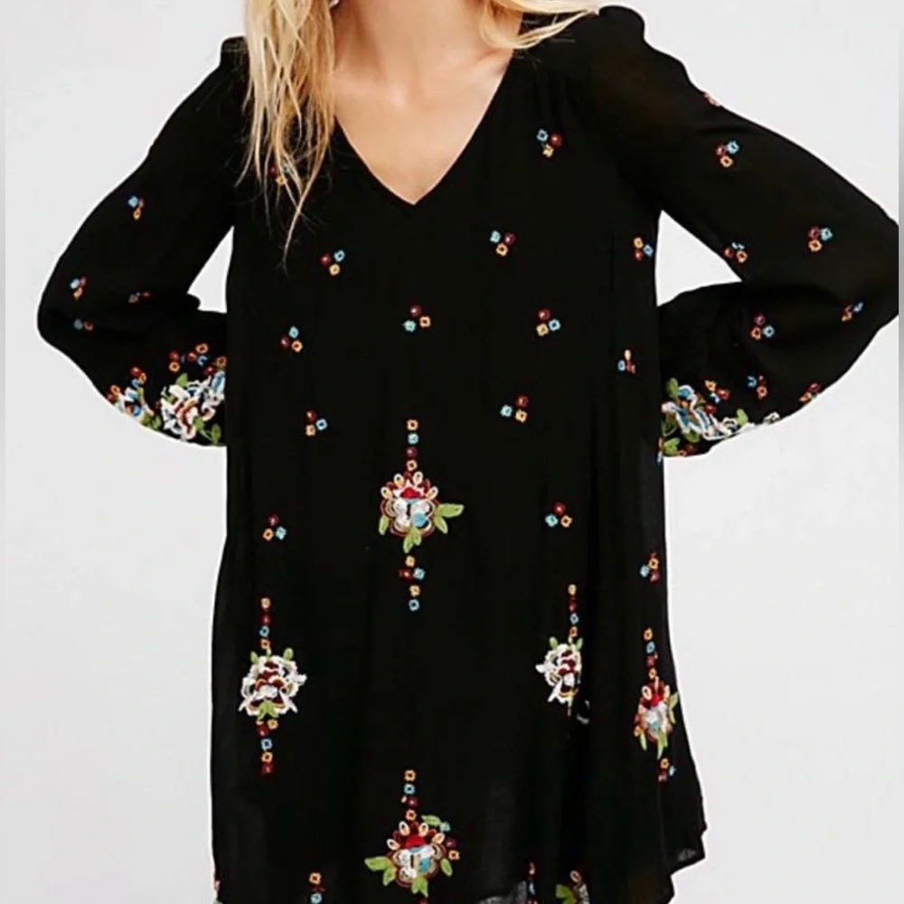 Free People Oxford Embroidered Mini Dress Black Floral Festival XS (Oversized)